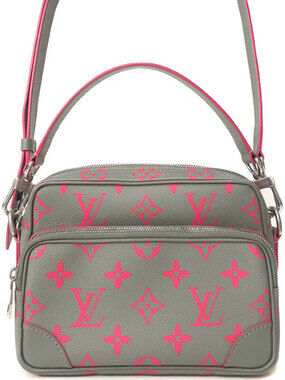 Louis Vuitton Monogram Glow Bag